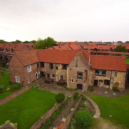 Yha Beverley Friary Extérieur photo